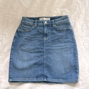 Denver Hayes Jean Denim Skirt with Attached Shorts SIZE 4